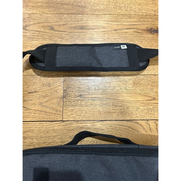 OGIO Messenger Laptop Bag Custom Promo Yuengling Traditional Lager Logo NWT! - Picture 2 of 15